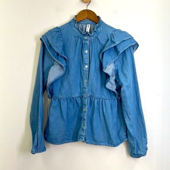Zara - Ruffle Denim Light Blue Button Down Long Sleeve Top Size Medium - Picture 9 of 12